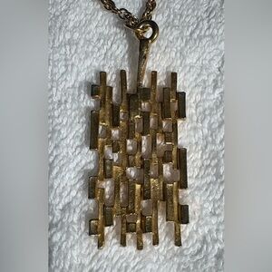 Vintage Brutalist Textured Gold Tone Estate Pendant Necklace